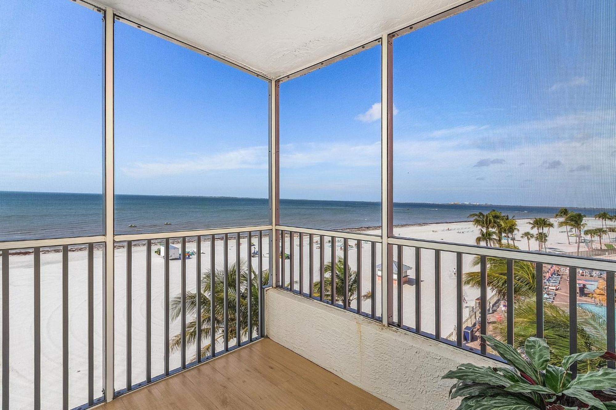 Welcome To Beach Villa'S # 406 Vacation Rental - 250 Estero Blvd Condo Fort Myers Beach Exteriér fotografie